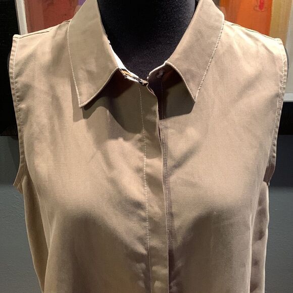 Mystree deep khaki tencel & stripe sleeveless shirt w/button front & back. NWT. - Picture 2 of 11